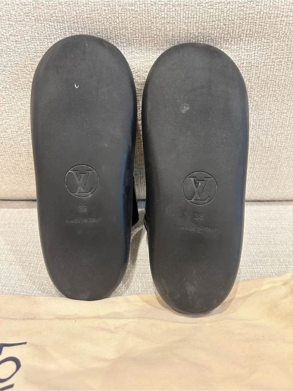 ***Authentic*** Louis Vuitton Black & Brown Monogram Slide Sandals